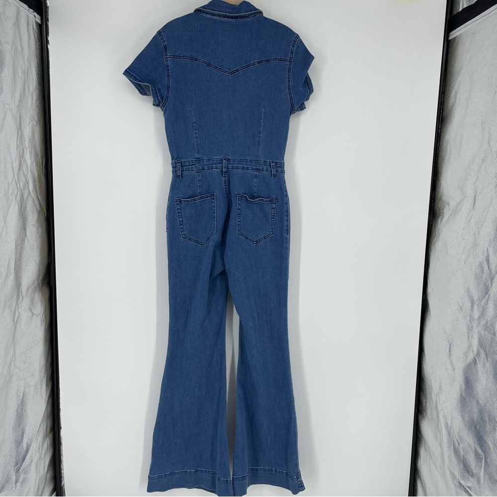Wisteria Lane Women's Blue Denim Flare Overalls Medium New - Picture 7 of 16